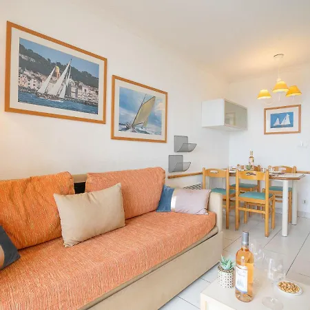 Lägenhet Le Belvedere - R3 221 By Interhome Saint-Raphaël