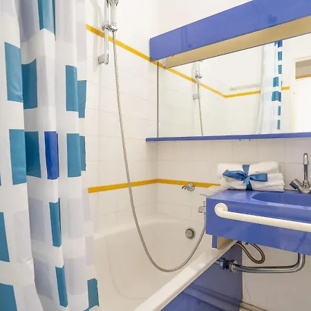 Le Belvedere - R3 221 By Interhome * Saint-Raphaël