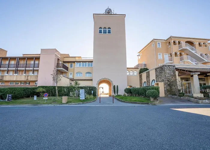 Appartamento Le Belvedere - R3 221 By Interhome *